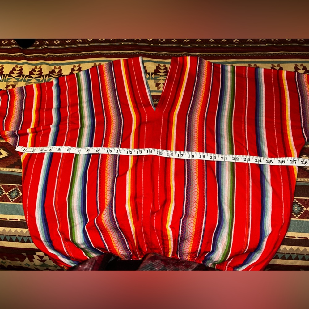 L&B Serape Top Size Large - Picture 3 of 6
